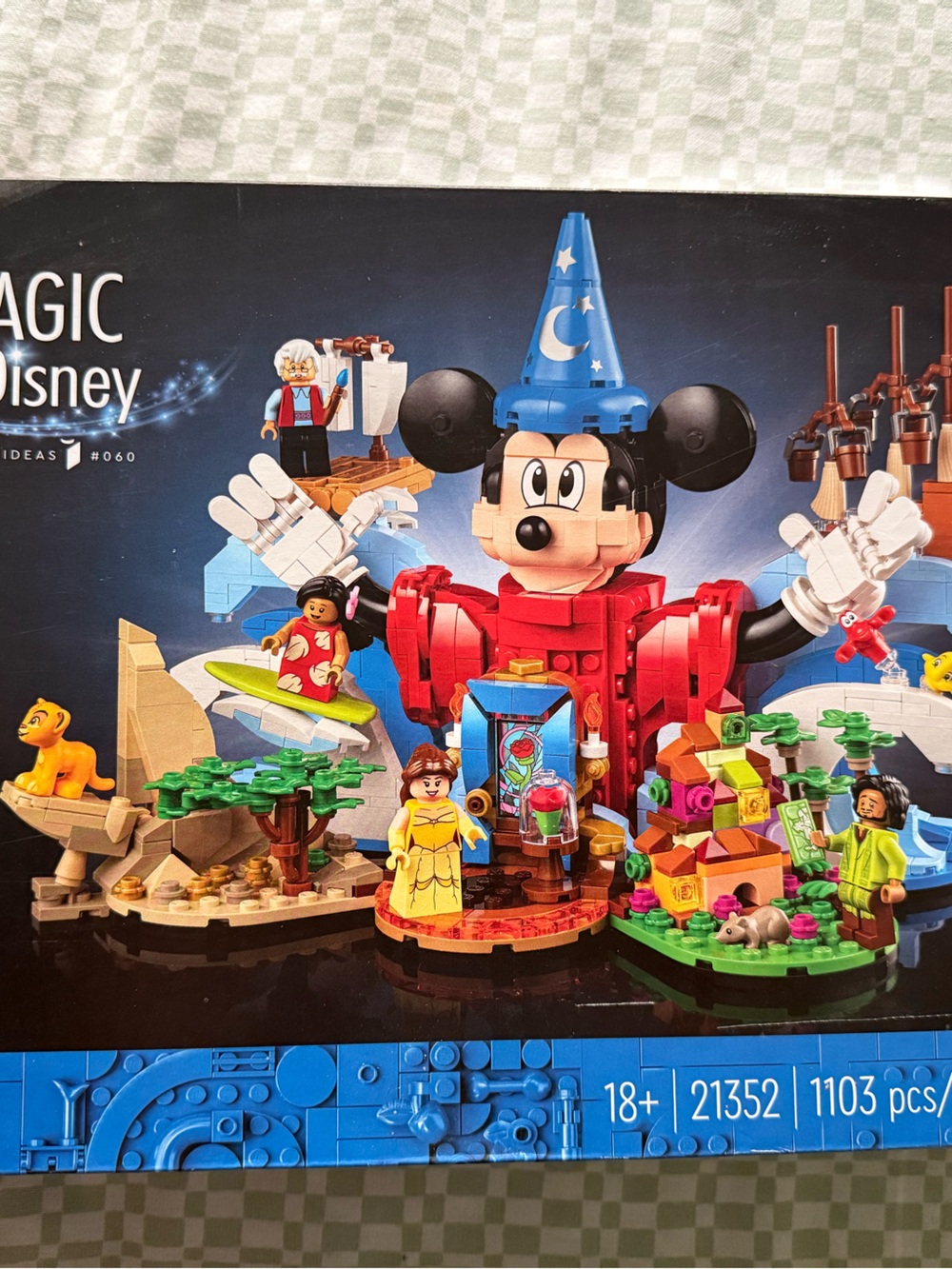 Magic of disney LEGO set 21352